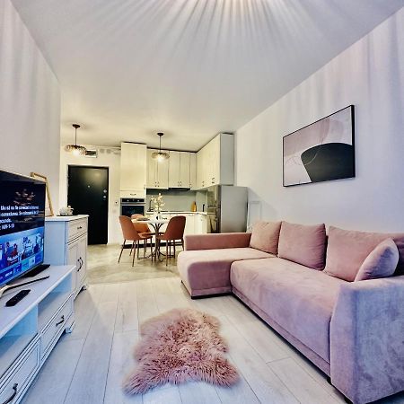 Palfi Apartment With Garden & Parking Cluj-Napoca Exteriör bild